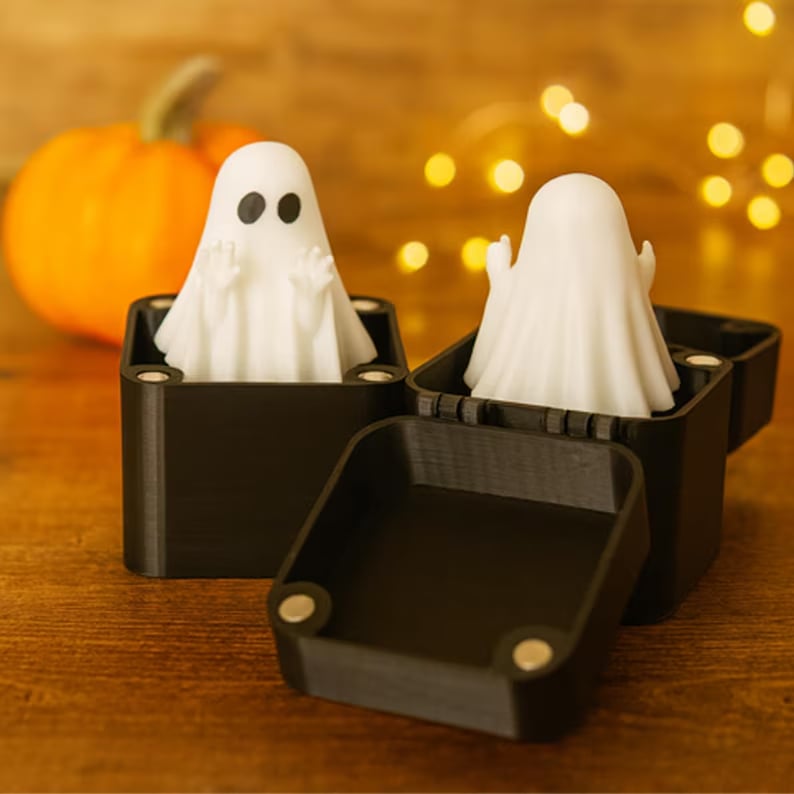 🔥Bestseller🔥🎃👻Halloween Ghost Surprise Gift Box – Spooky Mystery Treats & Fun Holiday Gift for Halloween Lovers