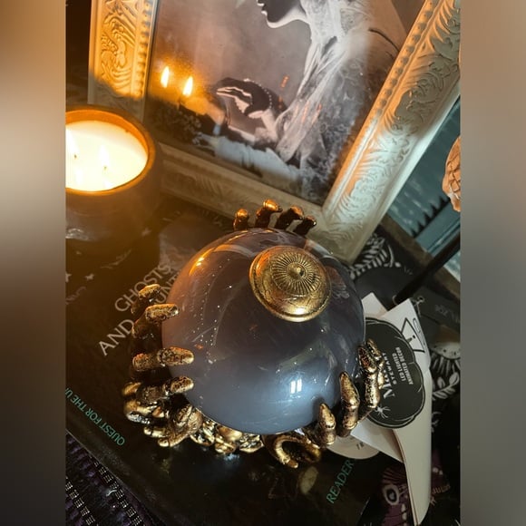 MARTHA STEWART NWT LED Lighted Animated Decor Halloween Crystal Ball With Fog