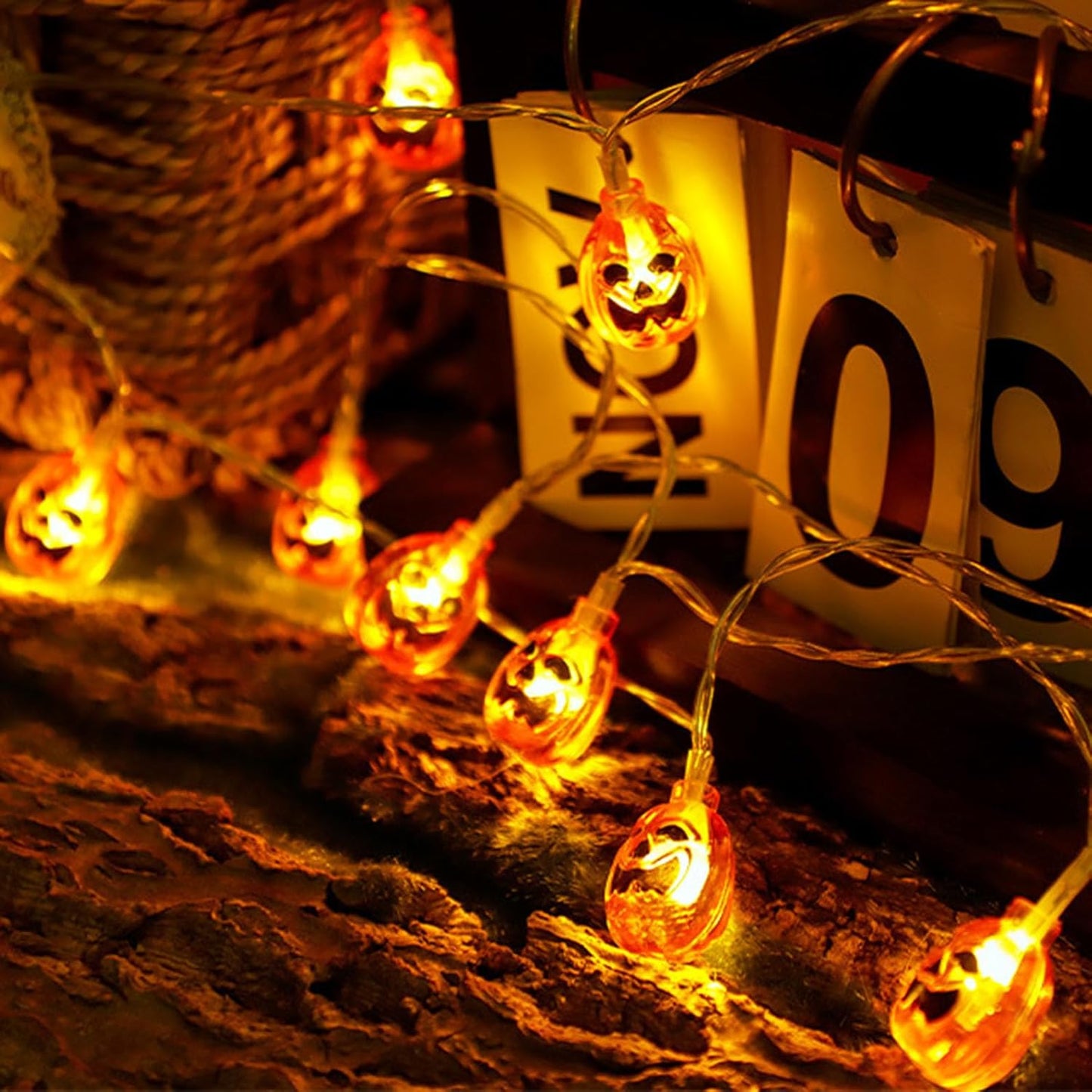 š2025 Halloween Hot Saleā”Halloween LED Light String - 10ft Battery-Powered Fairy Lights with Ghosts, Pumpkins, Spiders & Skulls for Indoor/Outdoor Decor